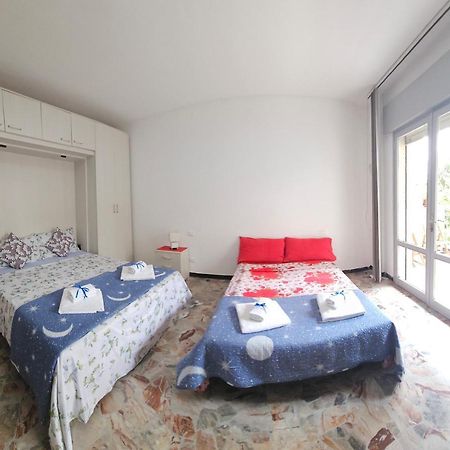 กาเด ฟิออรี 1 เวเนเซีย Bed & Breakfast เมสเตร ภายนอก รูปภาพ