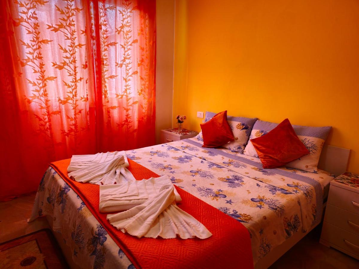 กาเด ฟิออรี 1 เวเนเซีย Bed & Breakfast เมสเตร ภายนอก รูปภาพ