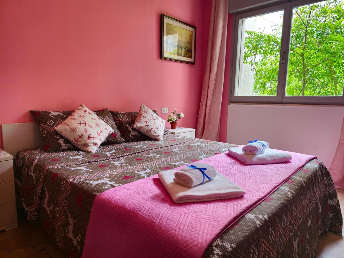 กาเด ฟิออรี 1 เวเนเซีย Bed & Breakfast เมสเตร ภายนอก รูปภาพ