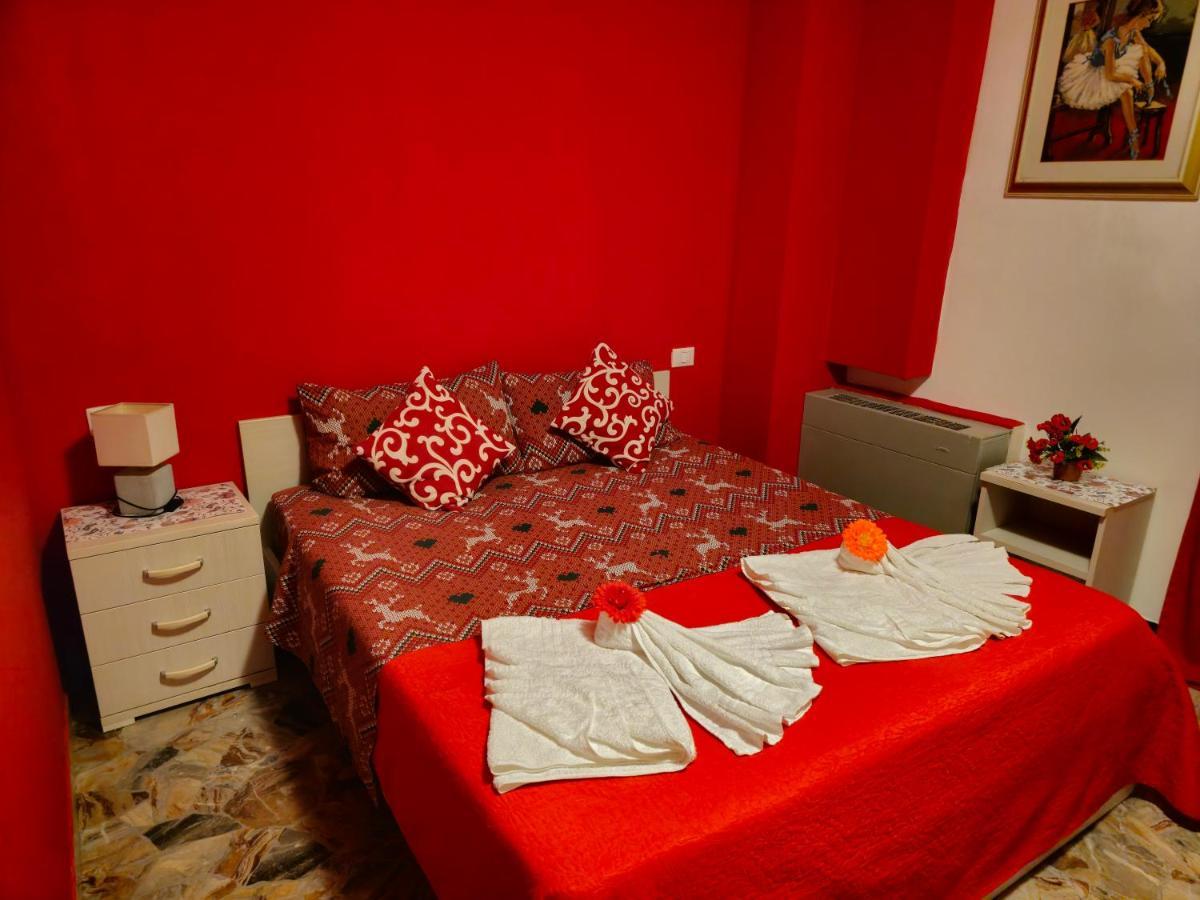 กาเด ฟิออรี 1 เวเนเซีย Bed & Breakfast เมสเตร ภายนอก รูปภาพ