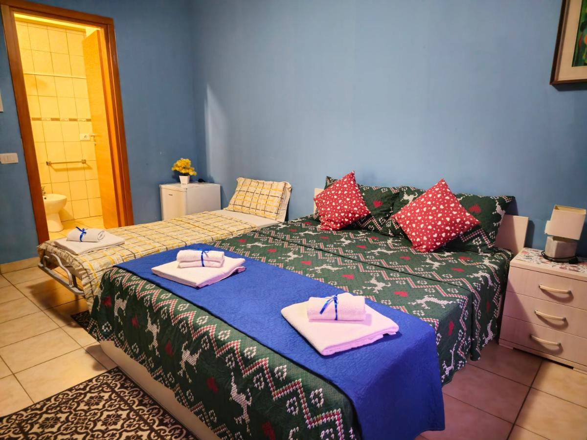 กาเด ฟิออรี 1 เวเนเซีย Bed & Breakfast เมสเตร ภายนอก รูปภาพ