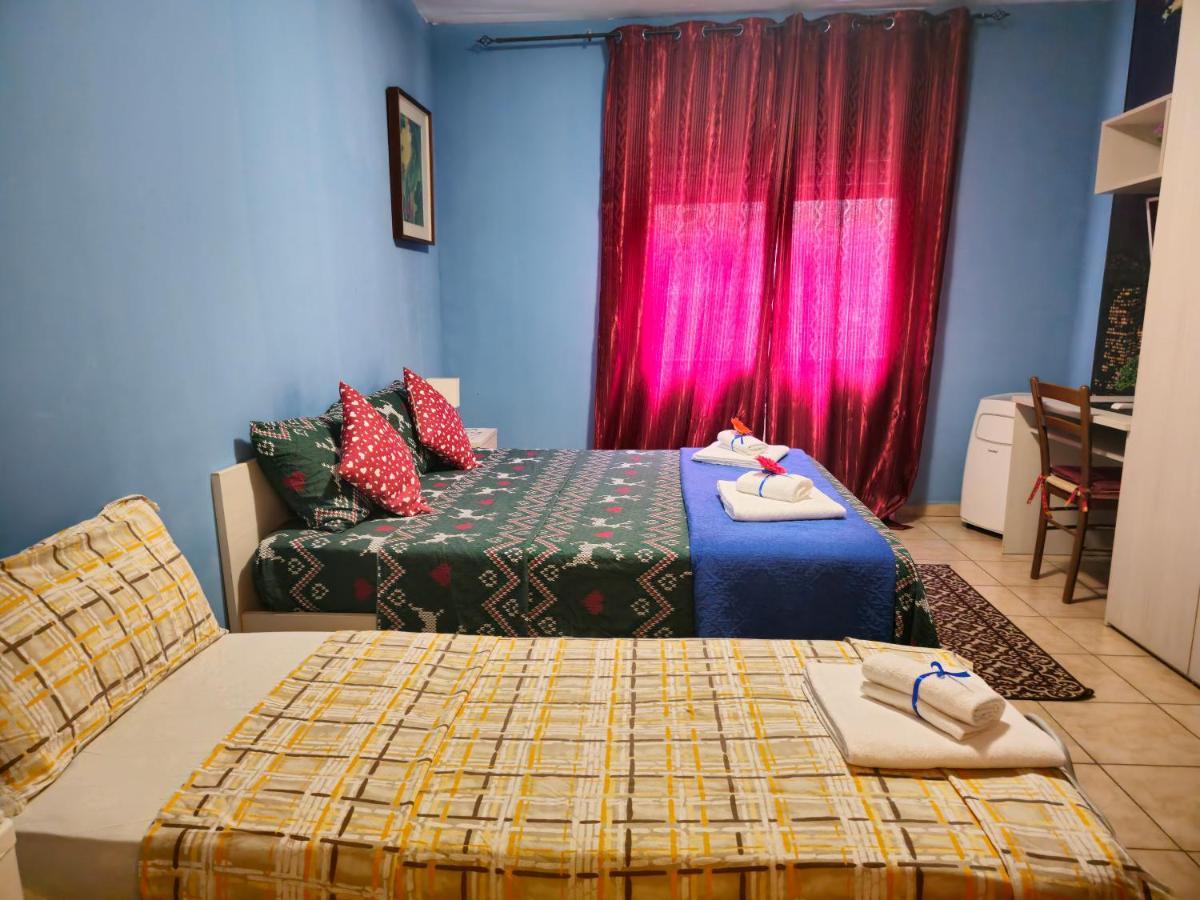 กาเด ฟิออรี 1 เวเนเซีย Bed & Breakfast เมสเตร ภายนอก รูปภาพ