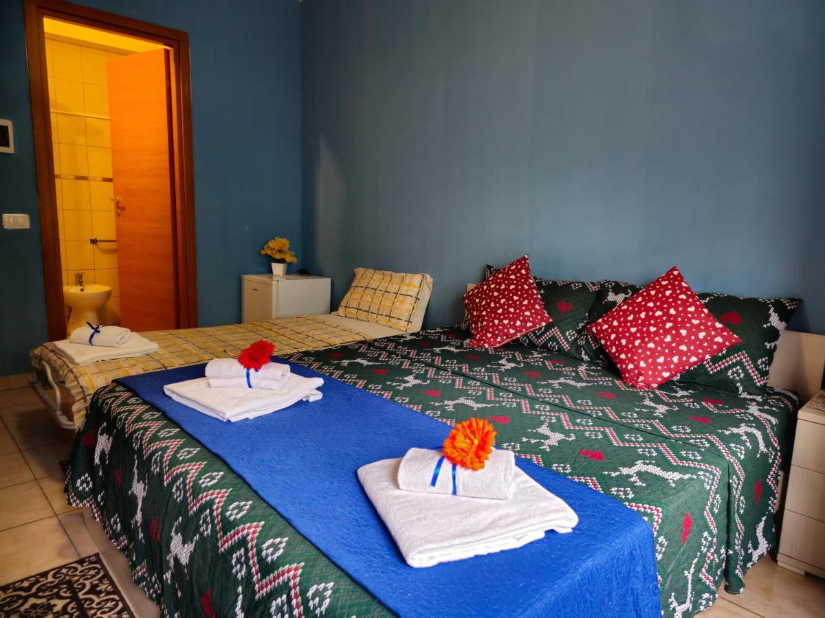 กาเด ฟิออรี 1 เวเนเซีย Bed & Breakfast เมสเตร ภายนอก รูปภาพ