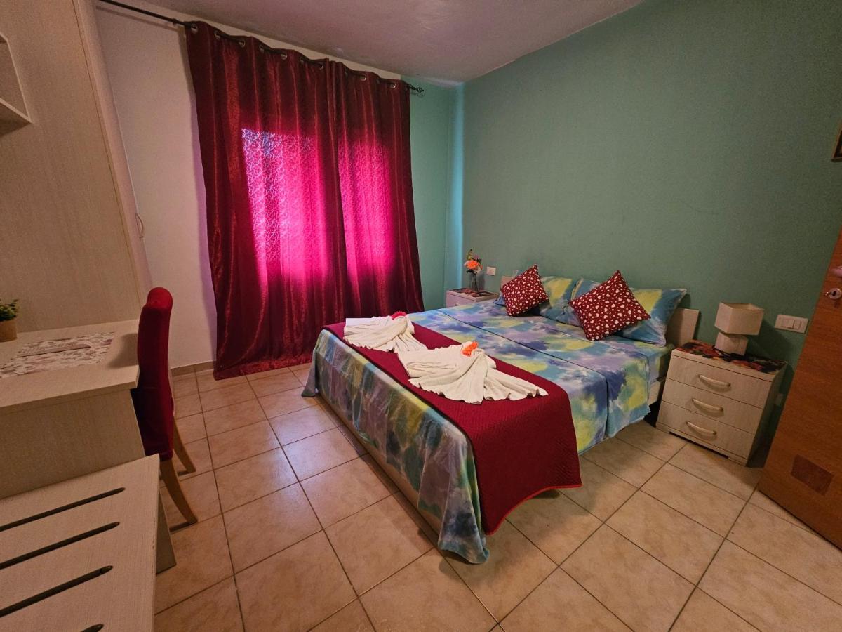 กาเด ฟิออรี 1 เวเนเซีย Bed & Breakfast เมสเตร ภายนอก รูปภาพ